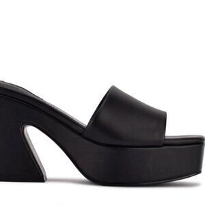 Nine West Platfrom Slide Sandals- size 6.5 - BARELY WORN!
